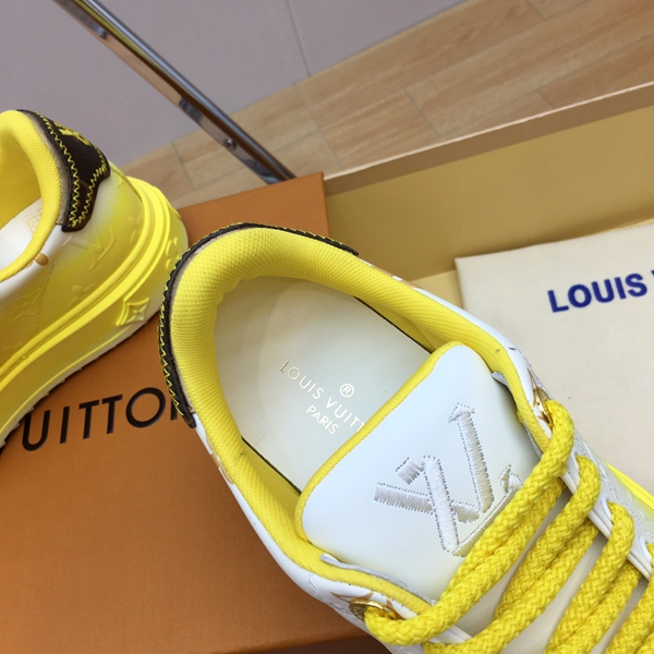 ルイヴィトン靴着用イメージ